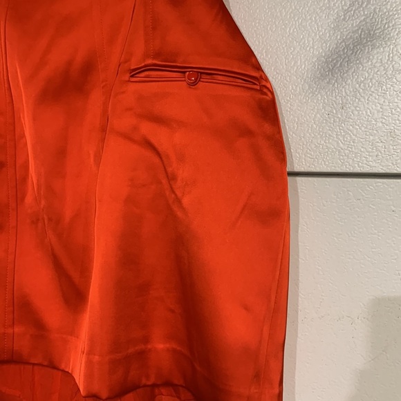 ANTHROPOLOGIE STRAPLESS SCULPTED RED SATIN MINI DRESS LARGE NEW WITH TAGS - Picture 3 of 8